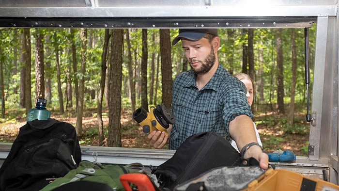 A student searching for reasearch equipment